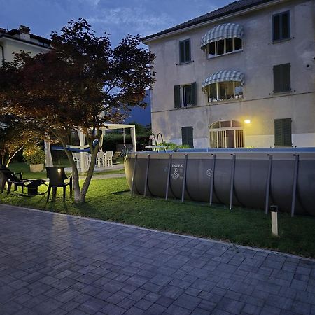 Lago Maggiore, Leggiuno, Ampio Appartamento מראה חיצוני תמונה