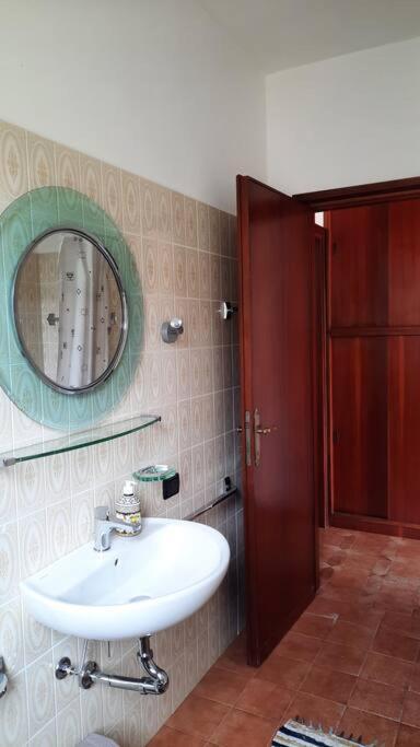 Lago Maggiore, Leggiuno, Ampio Appartamento מראה חיצוני תמונה
