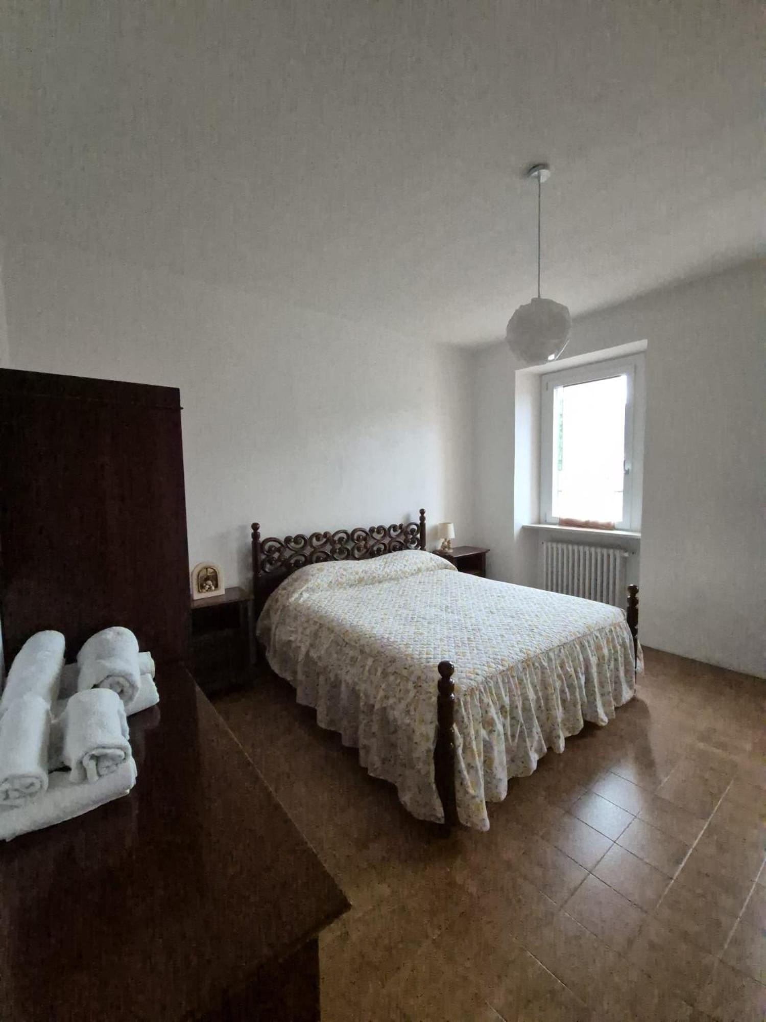 Lago Maggiore, Leggiuno, Ampio Appartamento מראה חיצוני תמונה